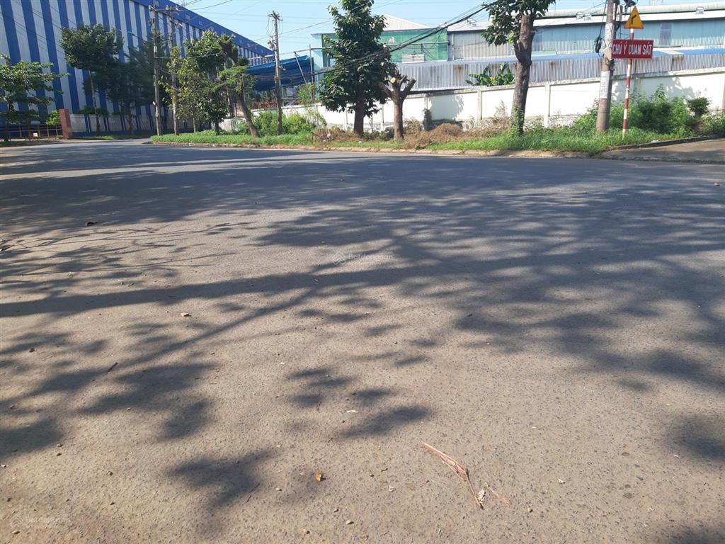 Xưởng kcn tân tạo, xưởng 1, tổng diện tích 4100m2 xưởng 1700m2