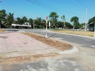 Chính chủ bán gấp kdc an phú sát đồn công an huyện cần đước mt ql50, shr