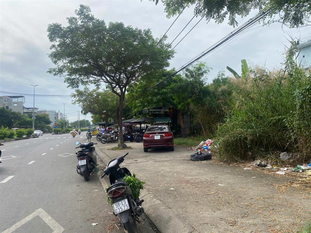 Bán lô g đường phạm hùng khu 6b t30 xã bình hưng huyện bình chánh 10x26.6m/lô sổ đỏ giá 122tr/m2