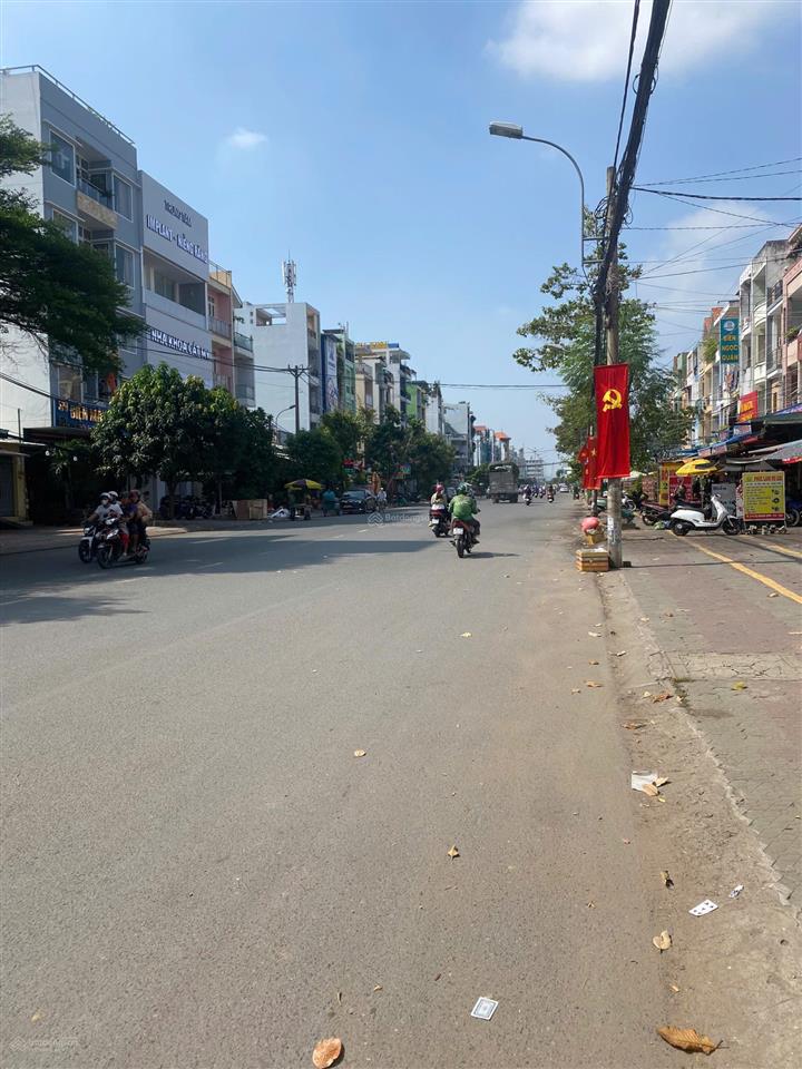 Bán nhà đường tạ quang bửu khu đồng diều phường chánh hưng 4x21,3m lửng 3 lầu sổ hồng giá 23,5tỷ