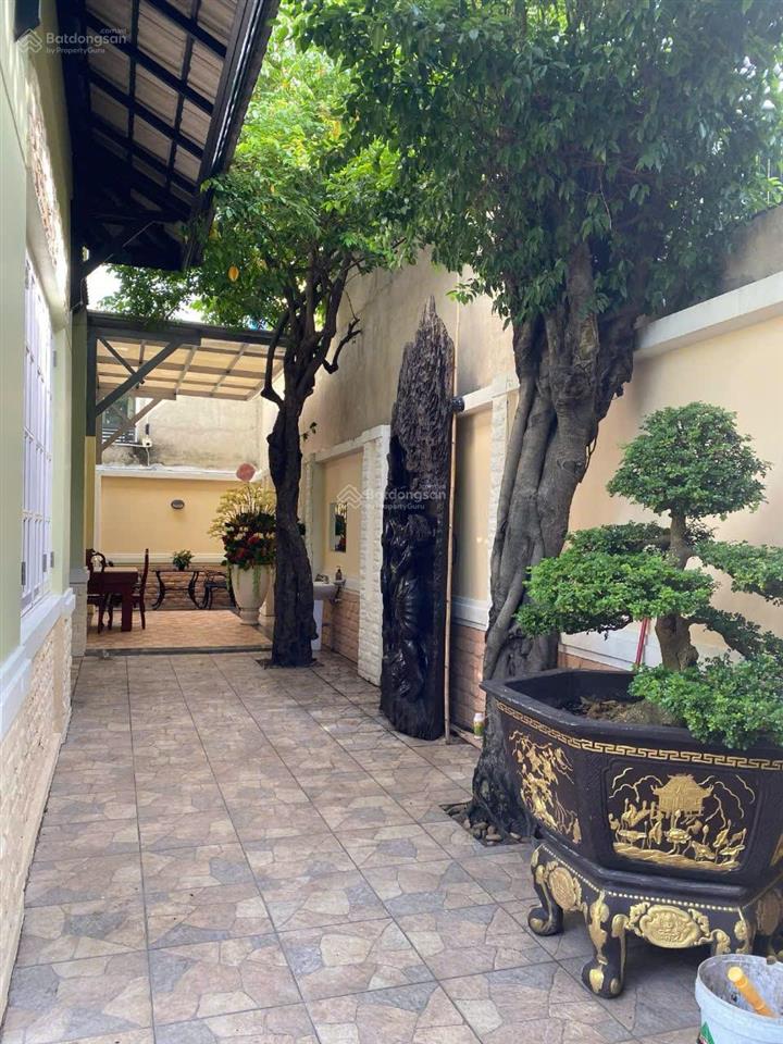 Bán nhà bt góc 2mt số 1416 đường 320a phường 5 quận 8 . dt 16x24m view cv 2 lầu sổ hồng giá 50 tỷ