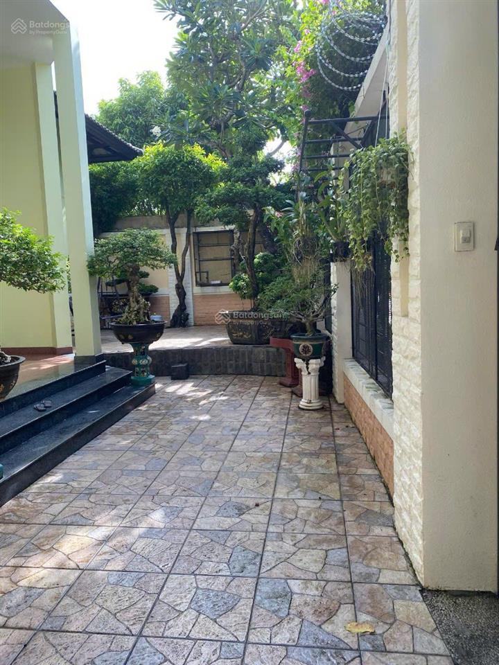 Bán nhà bt góc 2mt số 1416 đường 320a phường 5 quận 8 . dt 16x24m view cv 2 lầu sổ hồng giá 50 tỷ