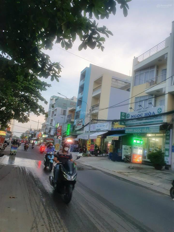 Bán nhà mt đường trần thị nơi phường 4 quận 8. dt 4x20m 2lầu sân thượng sổ hồng giá 16,8tỷ