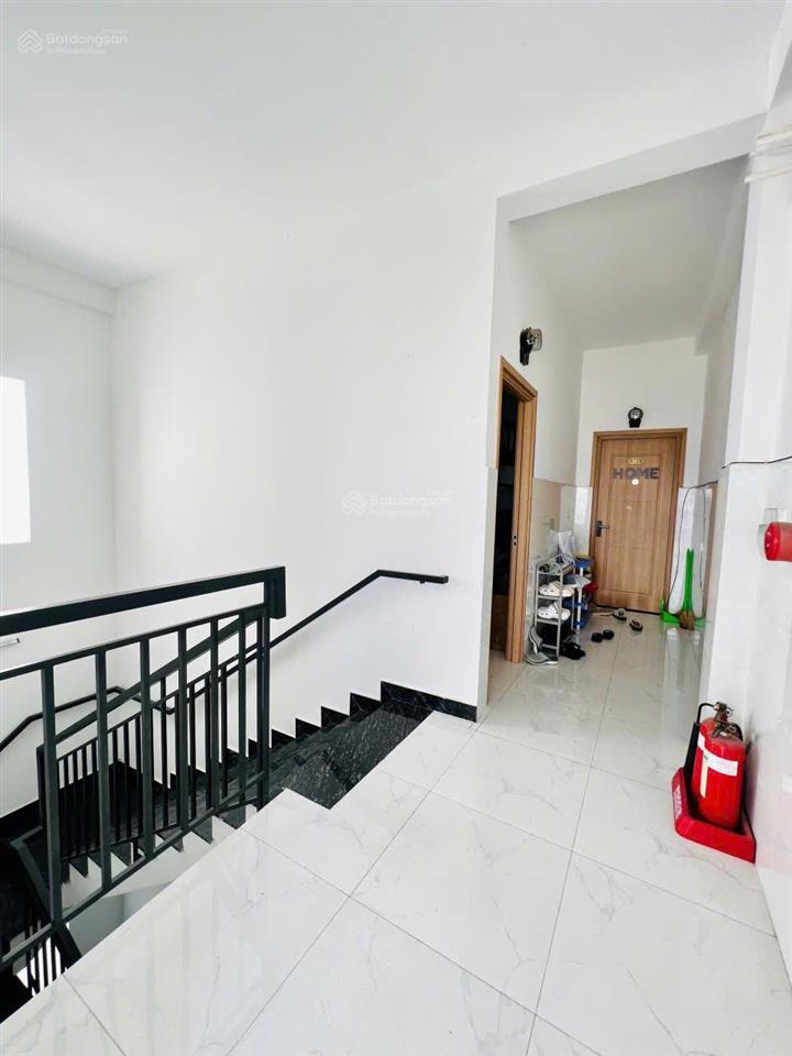 Bán nhà mới đúc 4 tấm, dt 355m2, hẻm 8m đường phan anh giáp quận 6