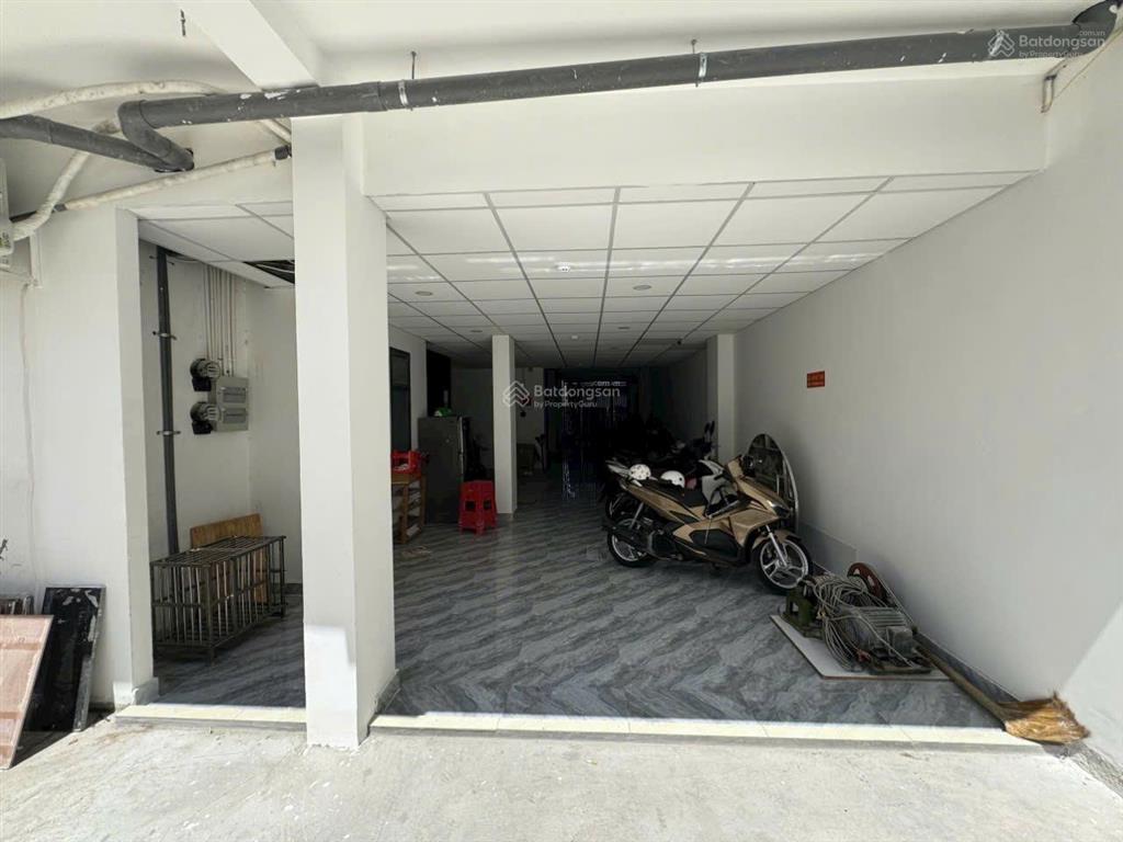 Bán nhà căn hộ dịch vụ mặt tiền nội bộ đường lê văn quới gần ngã 4 bốn xã