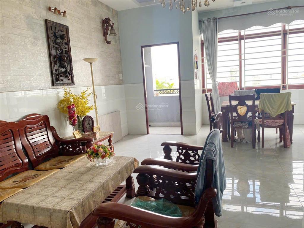 Nhà đúc 6 tầng dt 8x25m, hẻm 8m thông mã lò bình tân