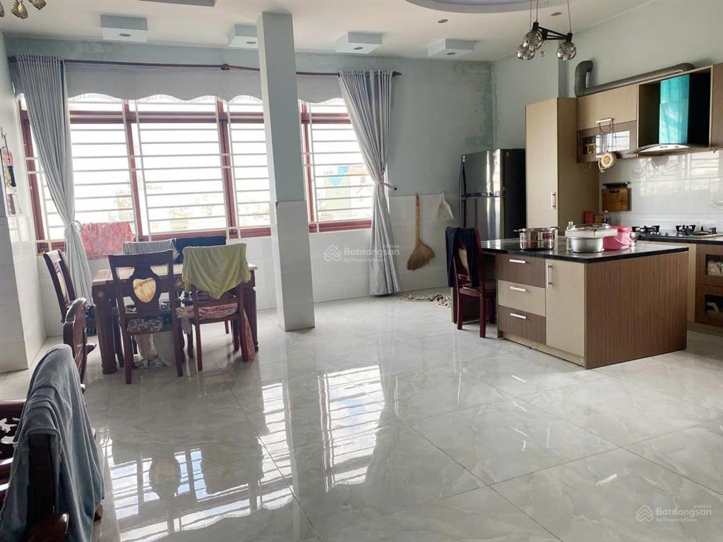 Nhà đúc 6 tầng dt 8x25m, hẻm 8m thông mã lò bình tân