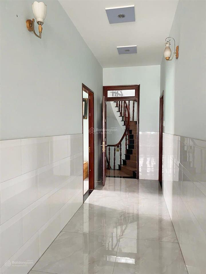 Nhà đúc 6 tầng dt 8x25m, hẻm 8m thông mã lò bình tân