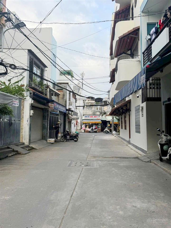 Nhà đúc 6 tầng dt 8x25m, hẻm 8m thông mã lò bình tân
