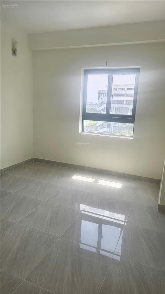 Bán chung cư stown tham lương dương thị giang căn 2 phòng ngủ đã có sổ hồng