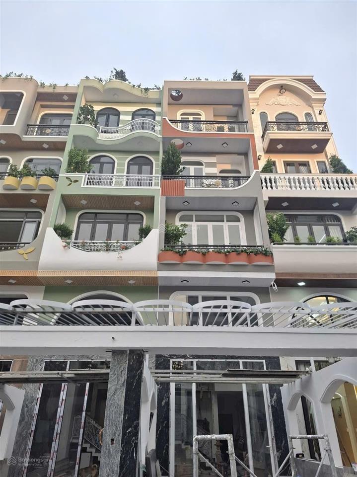 Nhà full nội thất 1 sẹc hương lộ 2, bình tân 4mx20m đúc 1 lửng 3 lầu