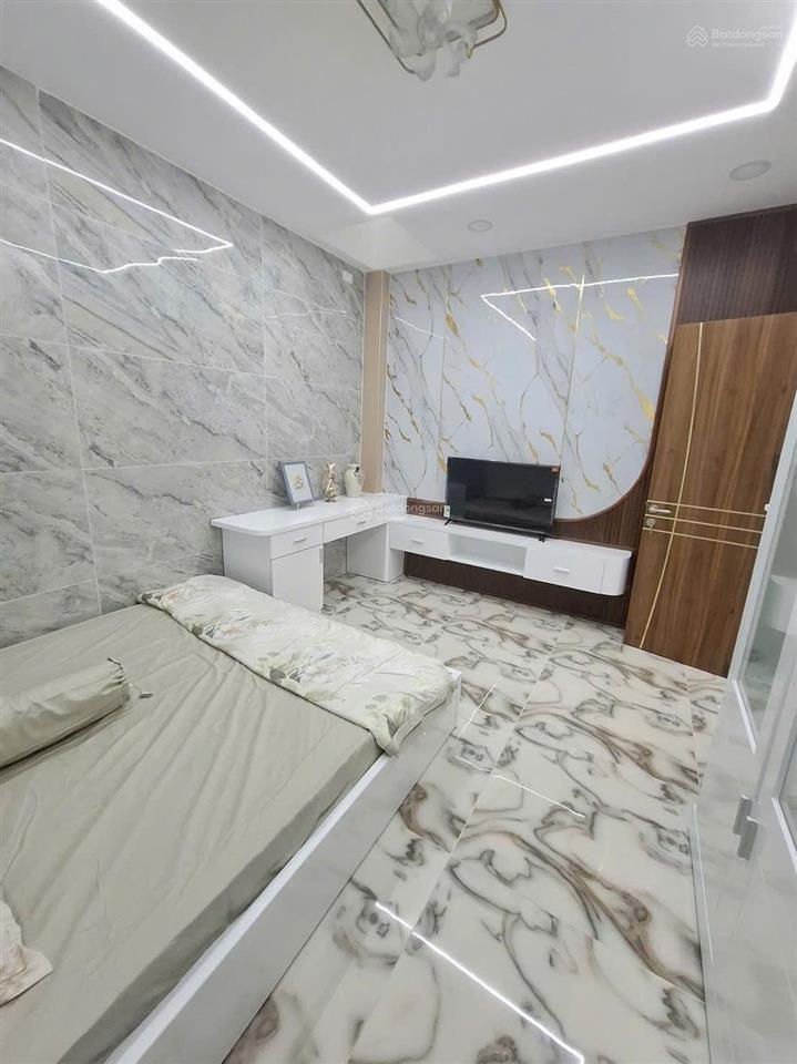 Nhà full nội thất 1 sẹc hương lộ 2, bình tân 4mx20m đúc 1 lửng 3 lầu