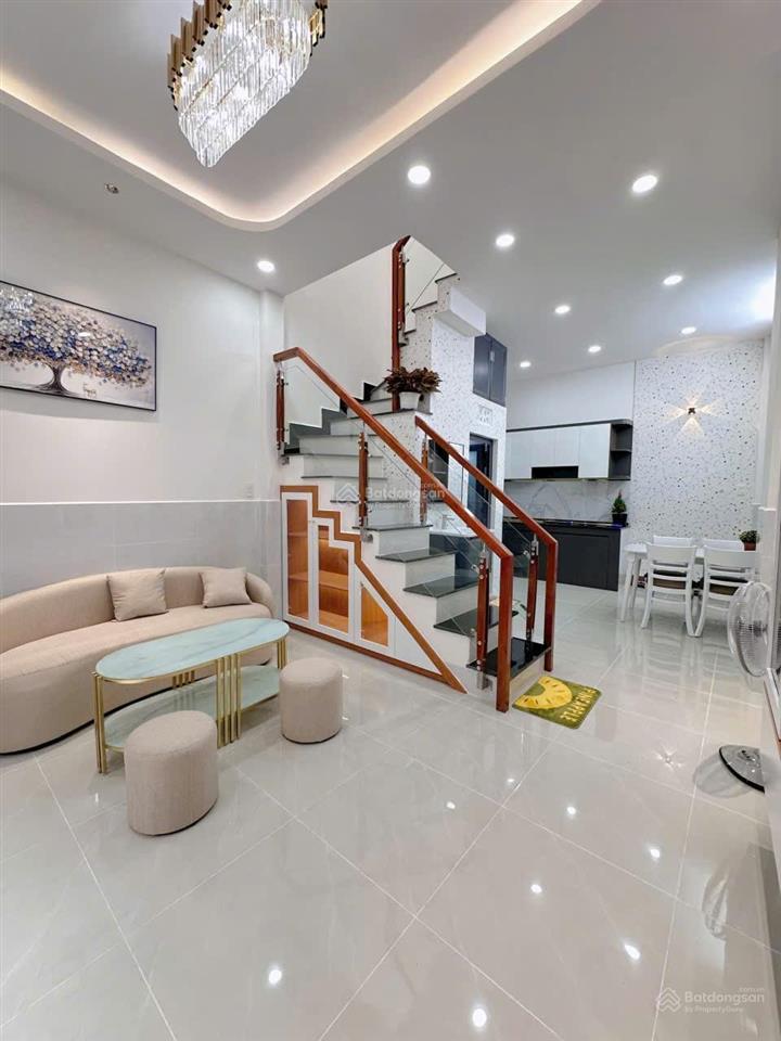 Bán nhà chính chủ đường gò xoài, bình tân 4mx8m đúc 1 trệt 1 lầu, 2pn 2wc