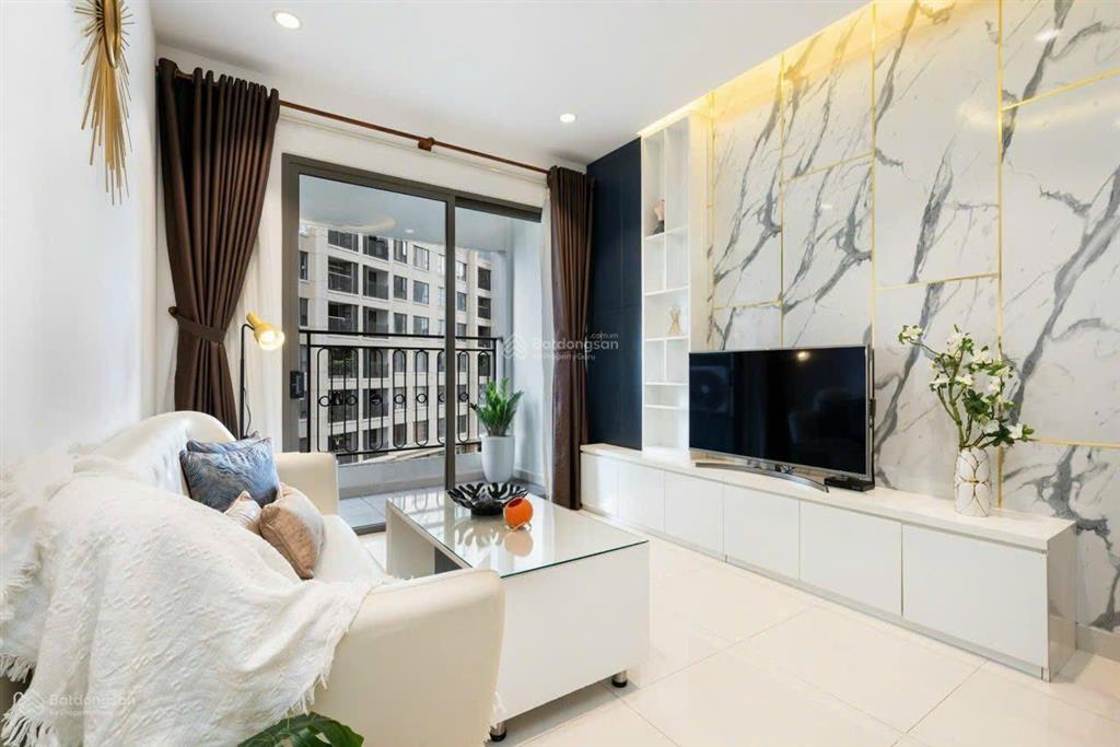 Căn hộ 2pn phạm văn đồng view hồ bơi full nội thất, sổ có sẵn bao phí 1,96 tỷ cho thuê 14tr/tháng