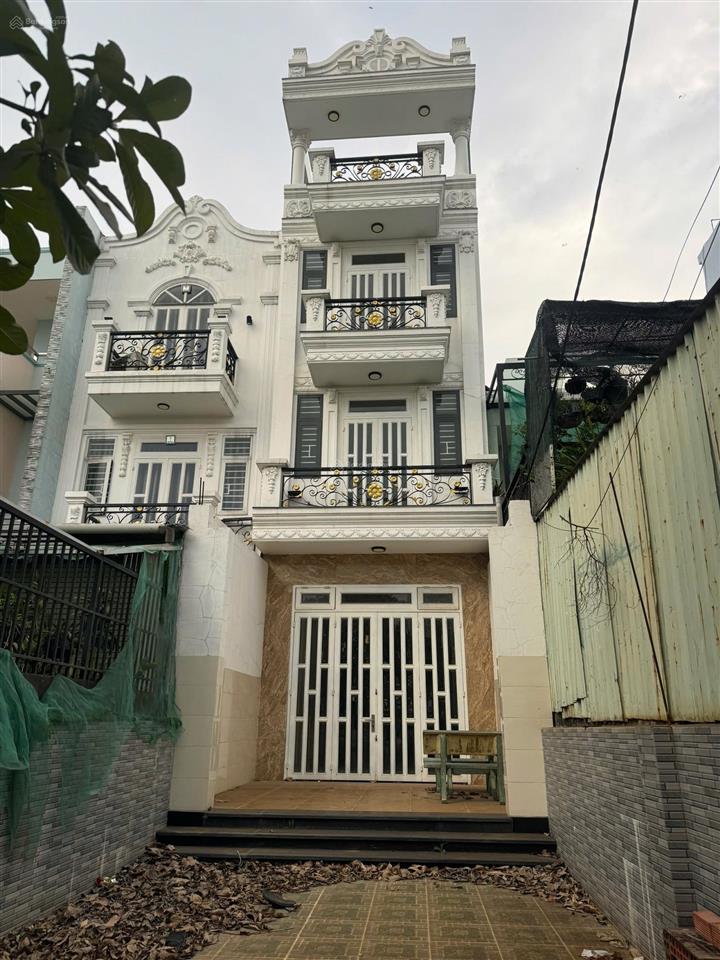 Bán nhà mặt tiền sông vàm thuật phường an phú đông quận 12, diện tích 4x30m, 1 trệt 2 lầu 1 tum