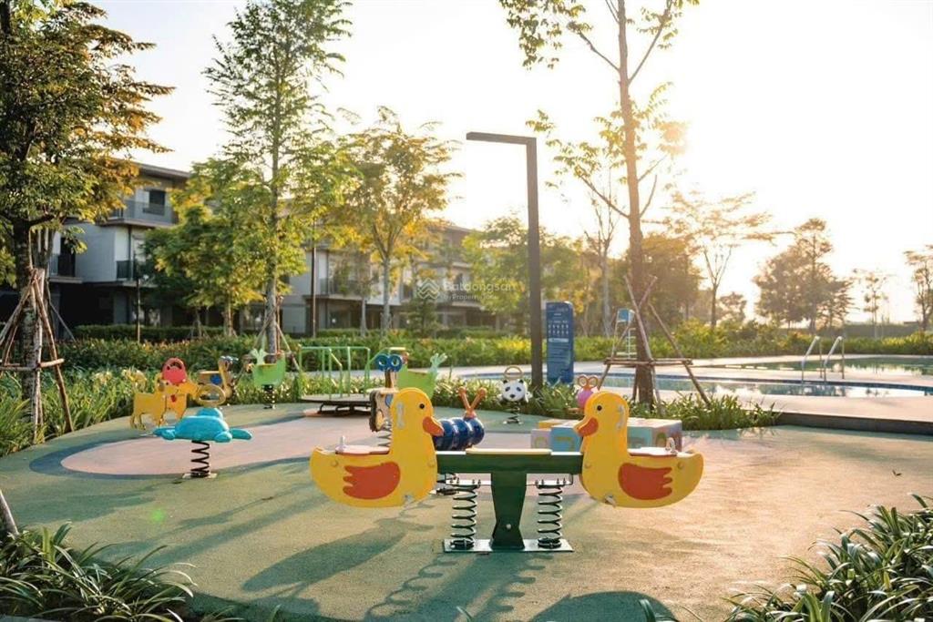 Nhà phố 2 mặt tiền izumi canaria đối diện clubhouse ,liền kề trường quốc tế  giá chỉ từ 7,5 tỷ