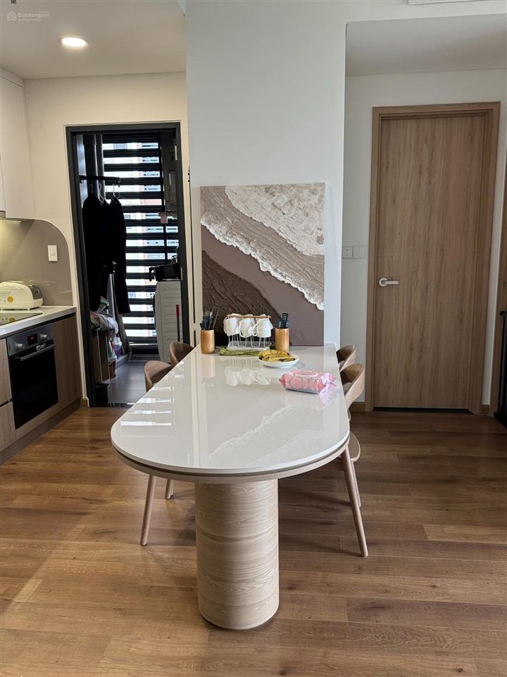 Bán căn hộ mizuki park 71m2  sổ hồng, nhà mới  full nội thất.  0938 383 ***