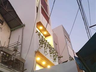 Nhà mới đang ở cách nguyễn văn luông 3 căn nhà, p11 q6 dt (3,5m nở hậu 4m x 17,5m) 62m2 đất