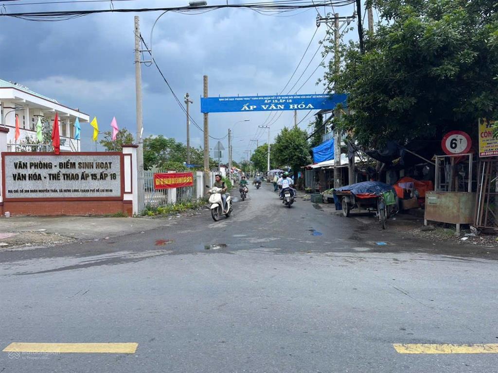 Đất mặt tiền đường nhựa tân liễu dt 375m2, vị trí đẹp, nở hậu