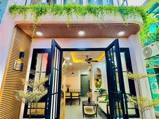 Bán căn góc hai mặt tiền hẻm quốc lộ 13, phường 26, bình thạnh giá chỉ 4.68 tỷ.  ngay 0931 336 ***