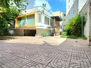Nhà hxh phạm viết chánh giáp q1 dt 20 x 30m 2 tầng sân rộng đậu xe