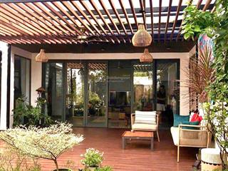 Biệt thự sân vườn quốc hương  thảo điền 16 x 27m 2 tầng vào sử dụng ngay