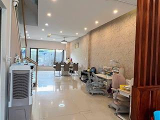 Bán nhà 3 tầng mặt tiền kinh doanh nam hòa xuân  đường 10.5m trương quang được  khu điện âm