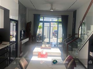Bán nhà 2,5 tầng đường từ giấy sát sông, khu điện âm nam hòa xuân, 3pn,3wc giá chỉ 7.2 tỷ tl