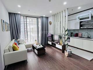 Chính chủ bán gấp chung cư tòa B mặt phố Nguyễn Cơ Thạch,dt 120m,3pn,2 vs, căn góc đẹp, lh 0983816388