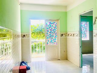 Bán căn chung cư vicoland đường vân đồn gần trần hưng đạo. 2 phòng ngủ có ban công thoáng mát,