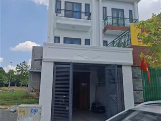 Bán biệt thự hàng hiếm tại newtown 8, 2,55 tỷ, 81m2, 4pn, 3wc, hướng nam