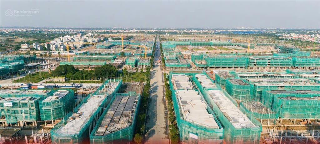 "căn hiếm"liền kề xẻ khe đông nam hừng đông, giá 170tr/m2 chủ cần thu hồi vốn nhanh