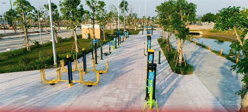 "căn hiếm"liền kề xẻ khe đông nam hừng đông, giá 170tr/m2 chủ cần thu hồi vốn nhanh