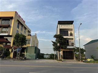 Bán đất tại đường 27m, trung tâm việt trì. cách công viên văn lang chỉ 500m