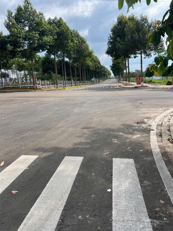 Bán nhà liền kề tại chợ đầu mối dầu giây, thống nhất, đồng nai