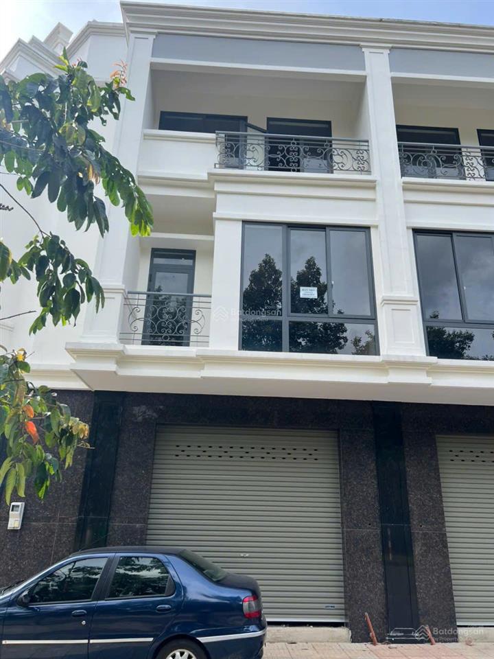 Bán nhà liền kề tại chợ đầu mối dầu giây, thống nhất, đồng nai