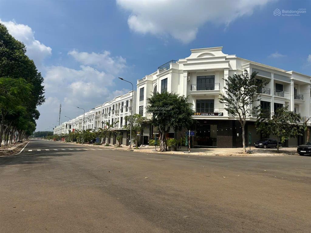 Bán nhà liền kề tại chợ đầu mối dầu giây, thống nhất, đồng nai