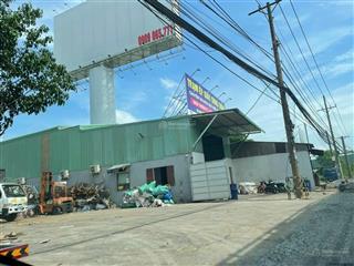 Cho thuê nhà xưởng mặt tiền ql1a, cầu vượt sóng thần.  0902 665 *** mr duy