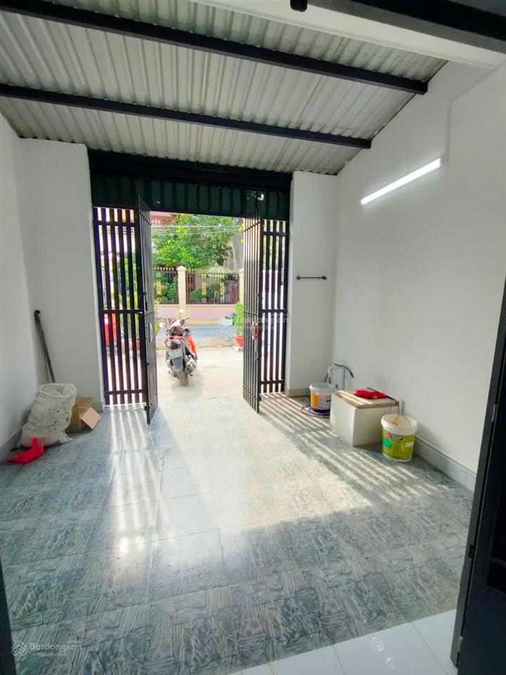 Ngộp bank bán gấp nhà đường 15, long thạnh mỹ, gần vinhomes q9 thủ đức  2 tầng 110m2  giá 4,65 tỷ