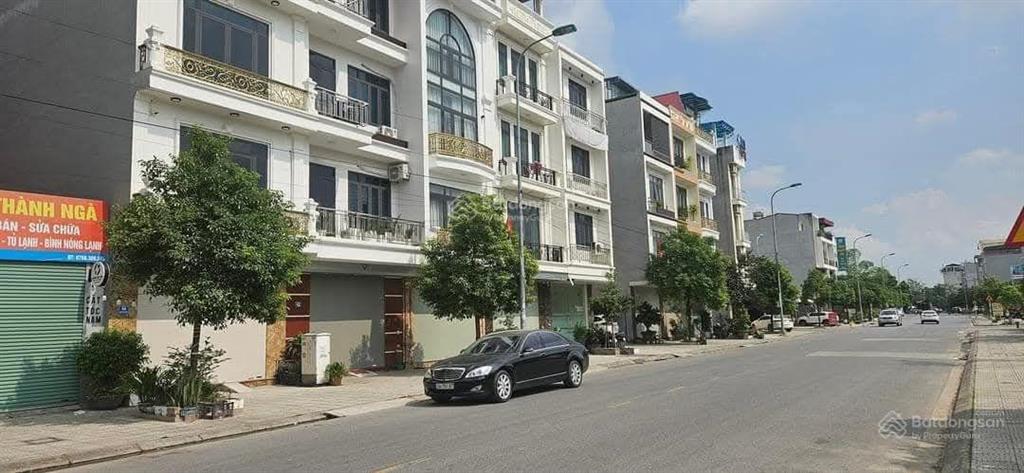 Bán lô kinh doanh đẹp trục chính nguyễn quyền, đại phúc, tp bn. dt 76,5m2