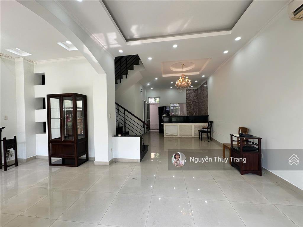 Bán nhanh căn biệt thự oasis bình dương 7x18.5, giá tốt nhất oasis, cạnh aeon mall, đi sài gòn 15p