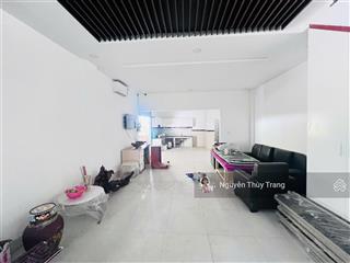 Bán nhà 2 mặt tiền khu oasis city bến cát, dt 10.5x17m, 2 mặt thoáng mát. sẵn sổ