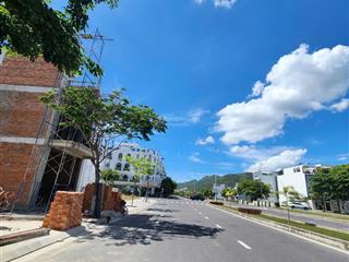 Bán đất mặt tiền đường võ văn kiệt, kđt vcn phước long 2, nha trang