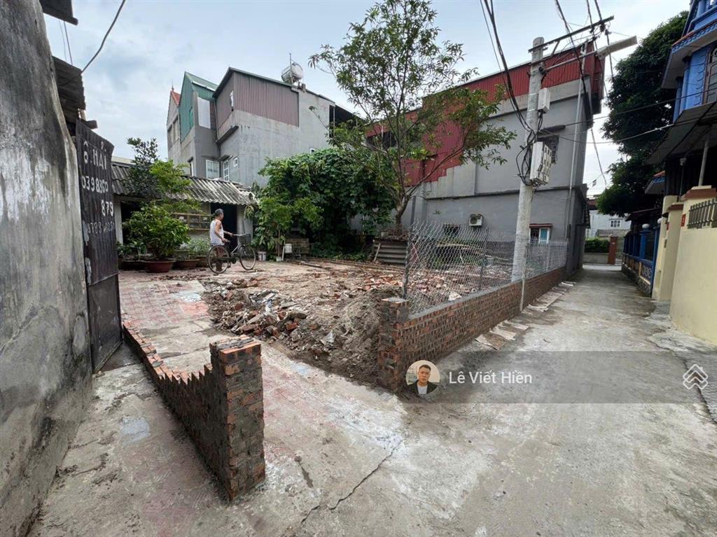 Bán gấp đất tại nguyễn quý trị, kiêu kỵ, gia lâm, 6,8 tỷ, 100m2 mt 6.5m vuông vắn ô tô con vào