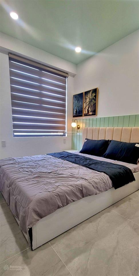 Bán căn hộ 2pn, 2wc, 71m2 view sông tại saigon south residences, xem nhà  0906 349 *** linh.