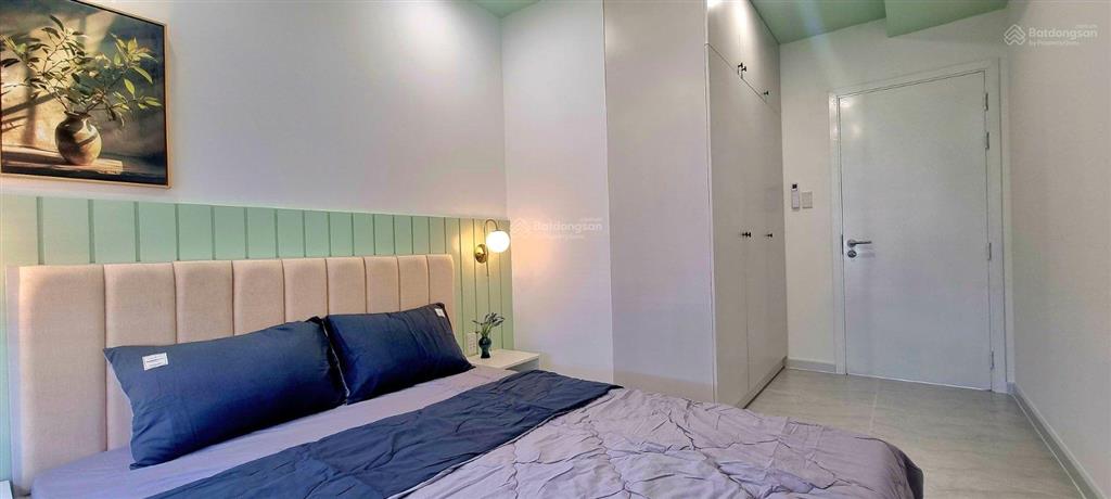 Bán căn hộ 2pn, 2wc, 71m2 view sông tại saigon south residences, xem nhà  0906 349 *** linh.