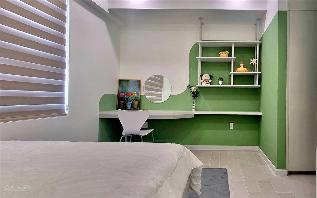 Bán căn hộ 2pn, 2wc, 71m2 view sông tại saigon south residences, xem nhà  0906 349 *** linh.