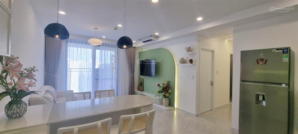 Bán căn hộ 2pn, 2wc, 71m2 view sông tại saigon south residences, xem nhà  0906 349 *** linh.