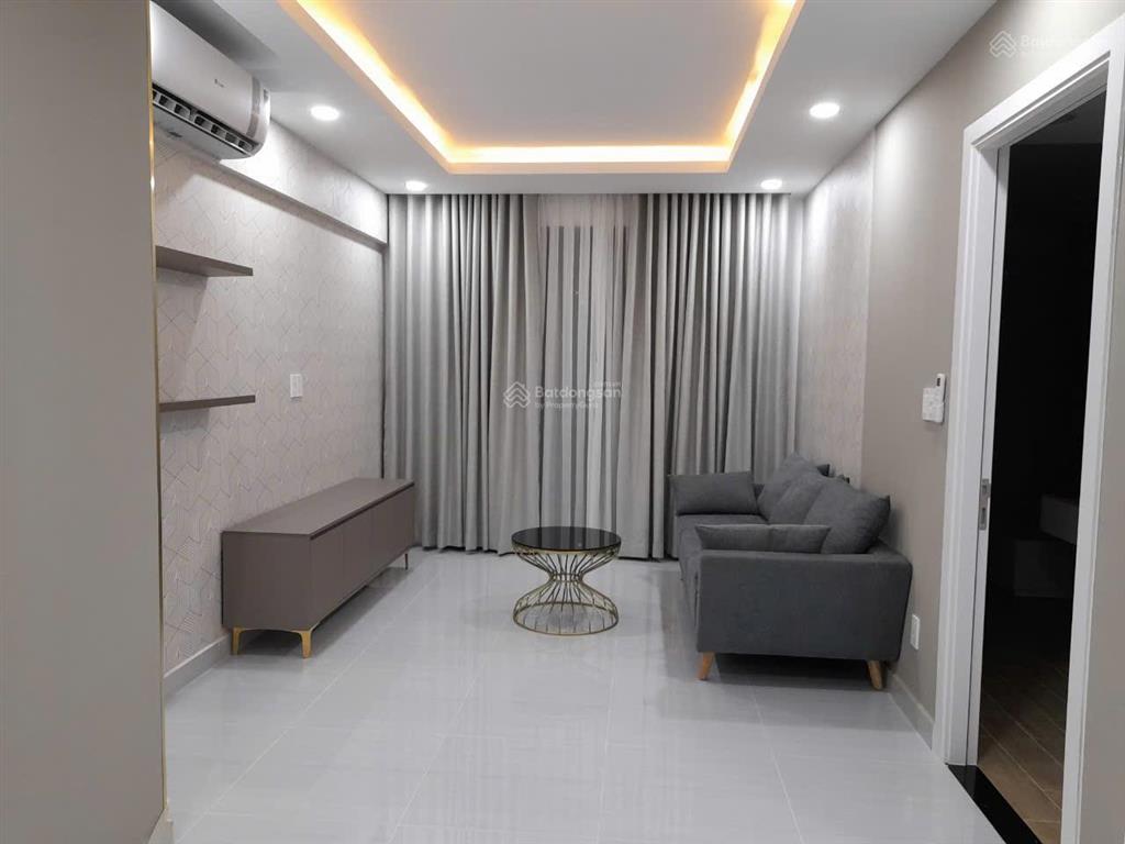 Bán cc saigon south residences, 5,85 tỷ vnd, 75m2, 2pn, 2wc, đẹp, nhiều tiện ích.
