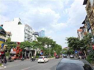 Bán nhà mặt phố đào tấn 8 tầng có thang máy sản phẩm không có lần 2
